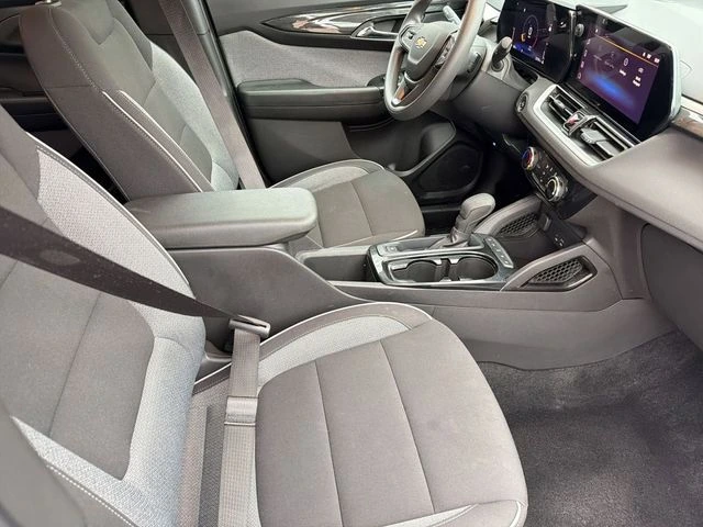 2025 Chevrolet Trailblazer LT - Photo 25