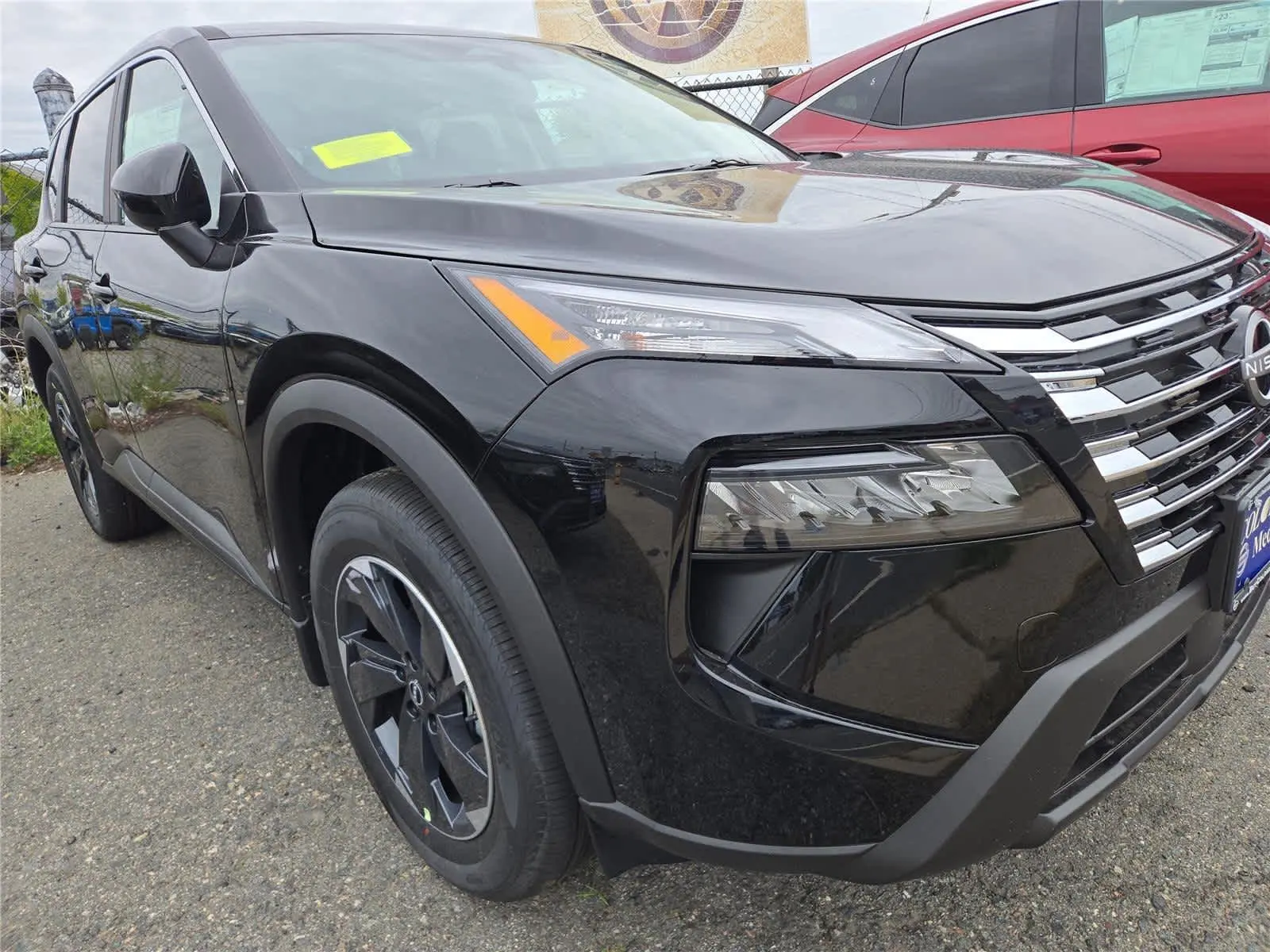 2026 Nissan Rogue SV photo 2