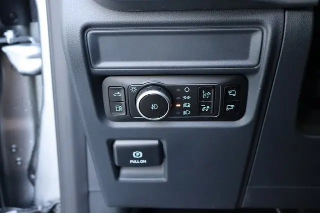 2025 Ford F-150 XLT photo 31