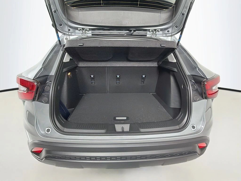 2026 Chevrolet Trax LT - Photo 24