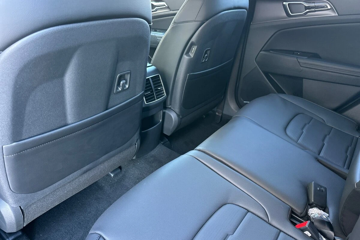 2026 Kia Sportage SX Prestige - Photo 12