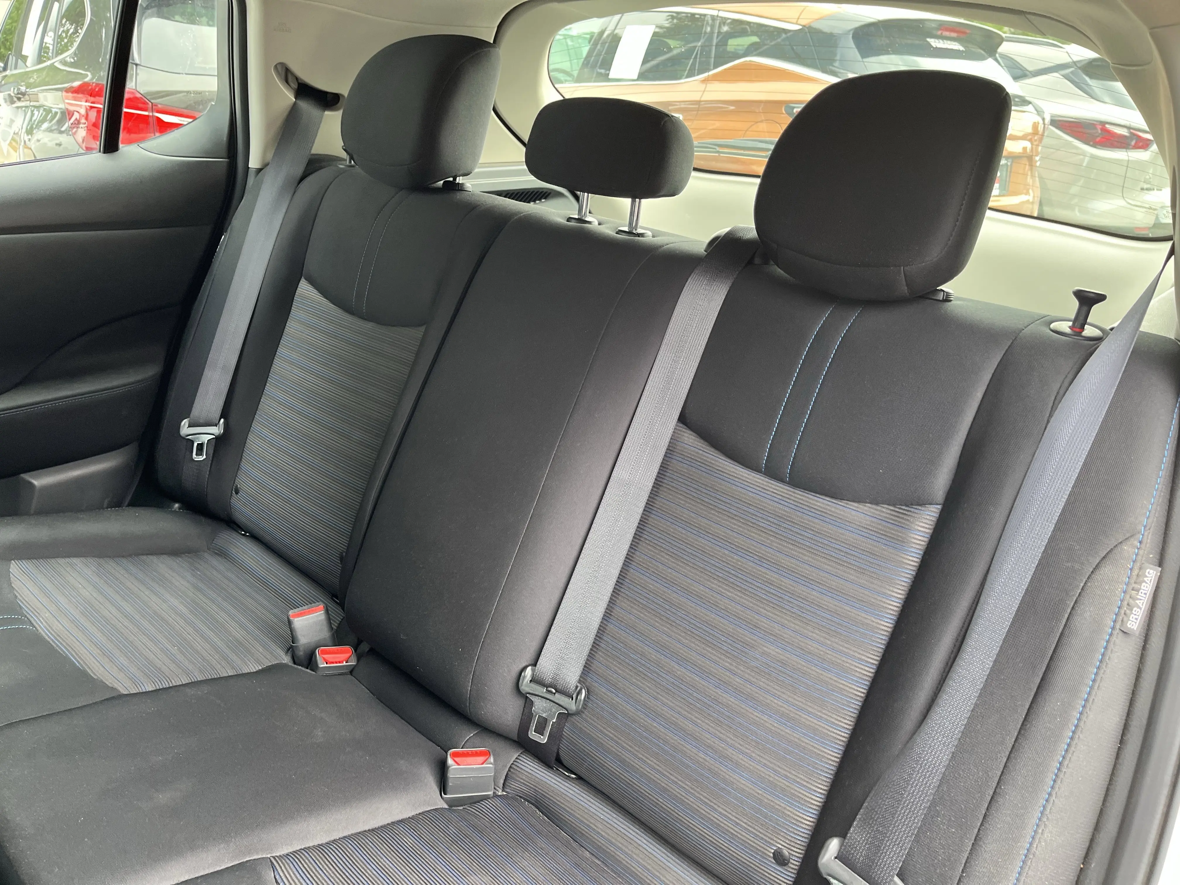 2022 Nissan Leaf Plus photo 18