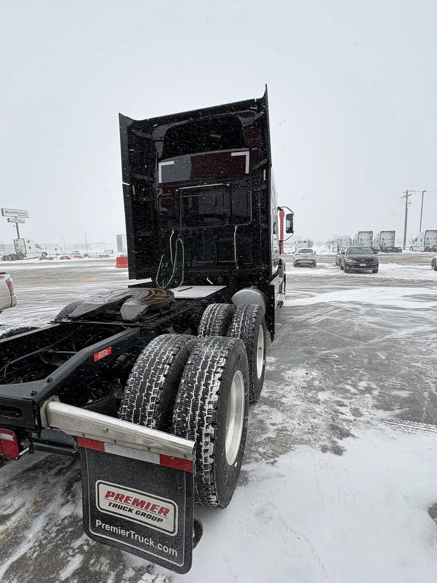 2025 Western Star — photo 5