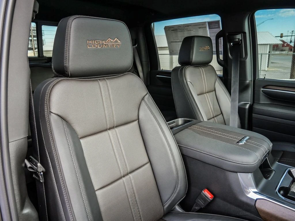 2026 Chevrolet Silverado 2500 HD High Country - Photo 20