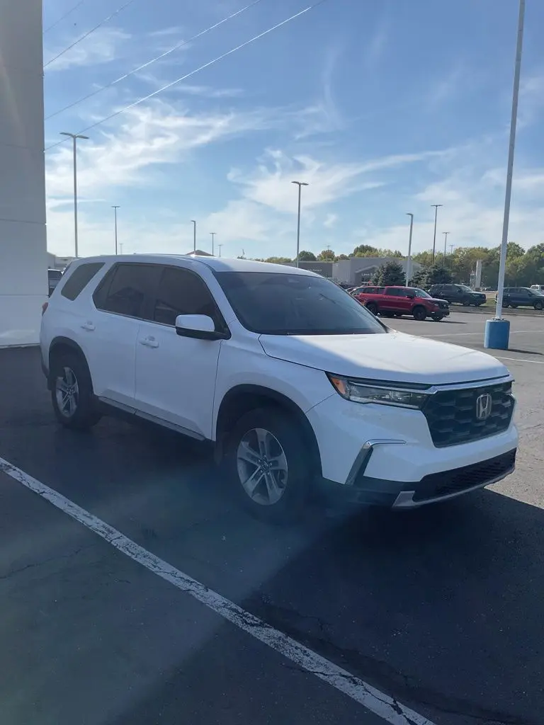 2025 Honda Pilot EX-L photo 6