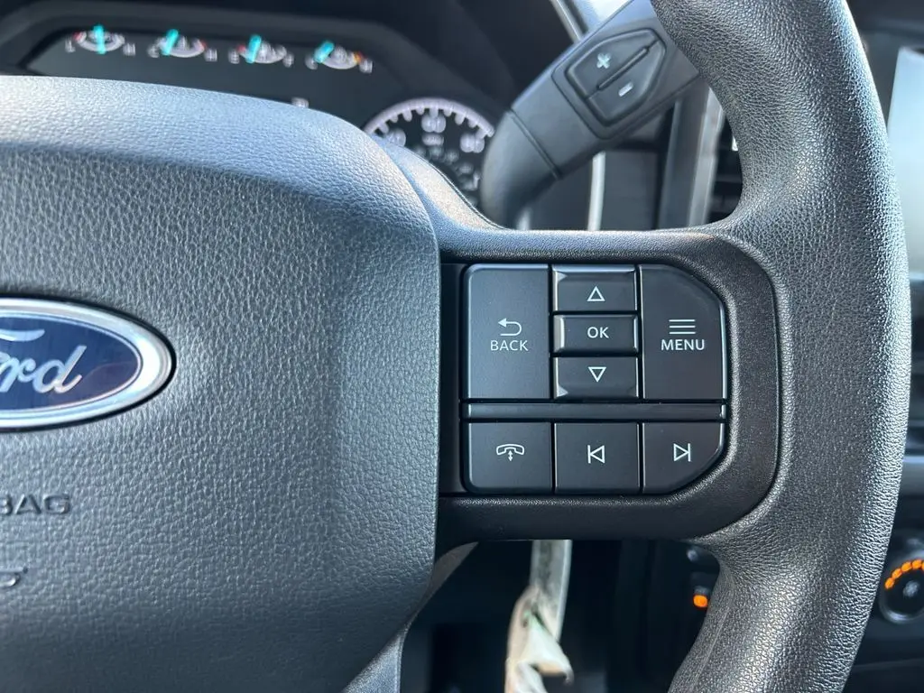2023 Ford F-150 XL photo 18