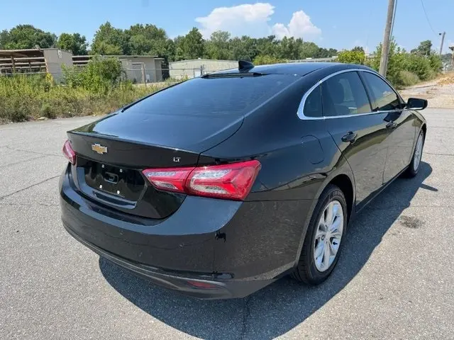 2021 Chevrolet Malibu 1LT photo 5
