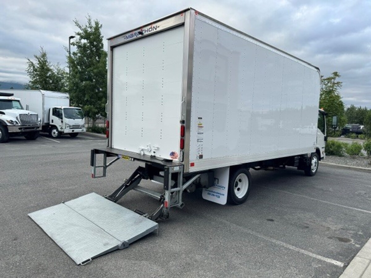 2026 Isuzu NRR in Anchorage, AK — photo 5