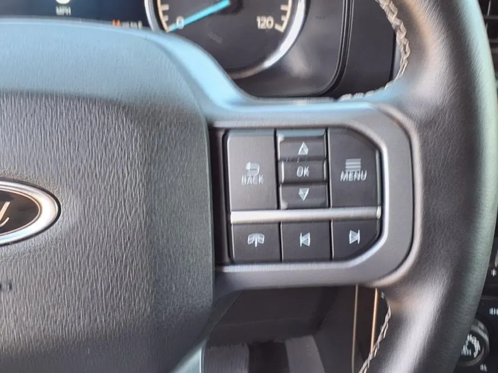 2023 Ford F-150 XLT photo 31