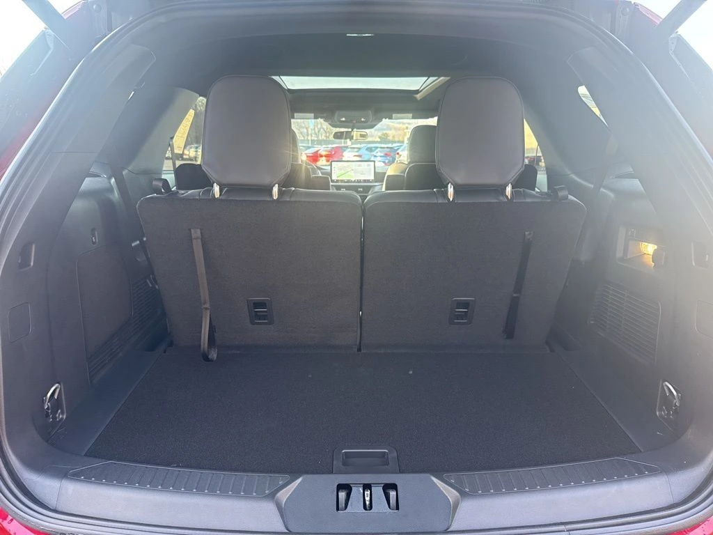 2026 Ford Explorer ST-Line - Photo 34