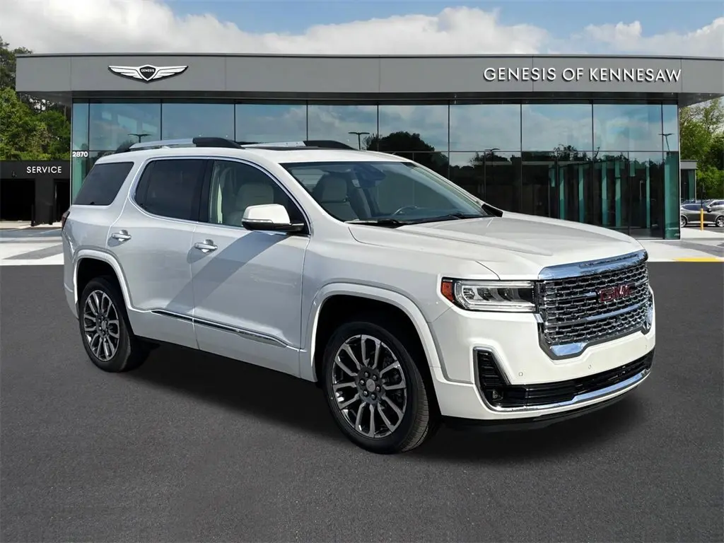 2022 GMC Acadia Denali