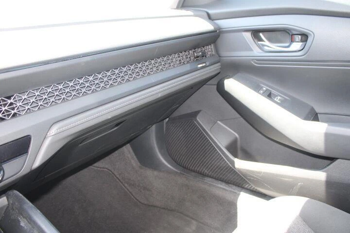 2024 Honda Accord LX - Photo 38