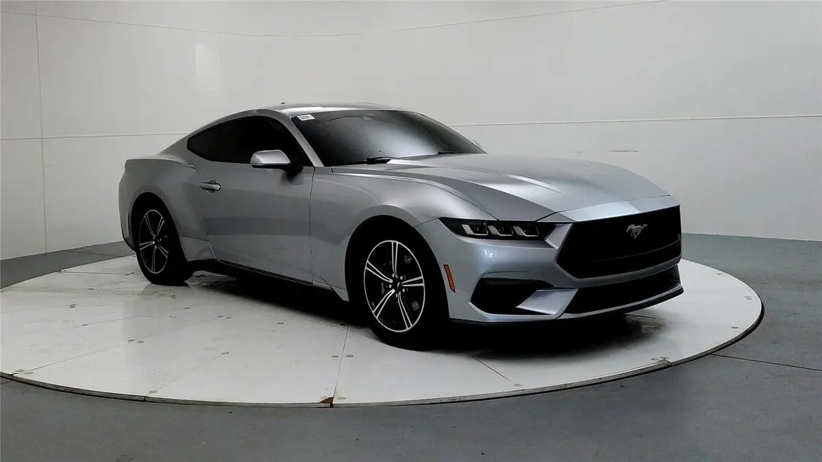 2024 Ford Mustang EcoBoost's photo