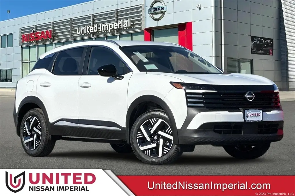 2026 Nissan KICKS SV's photo