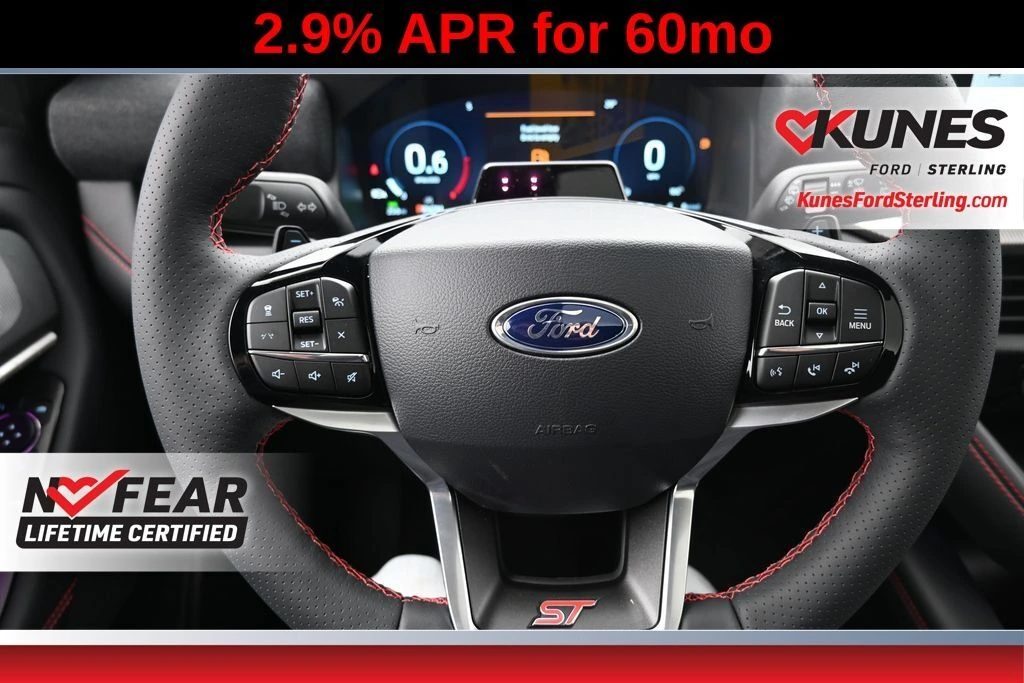 2026 Ford Explorer ST - Photo 14