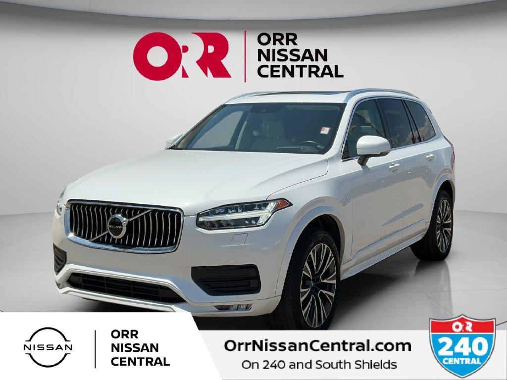 2022 Volvo XC90 T6 Momentum 7-Passenger