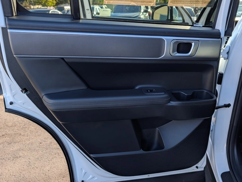 2026 Hyundai Santa Fe SEL - Photo 17