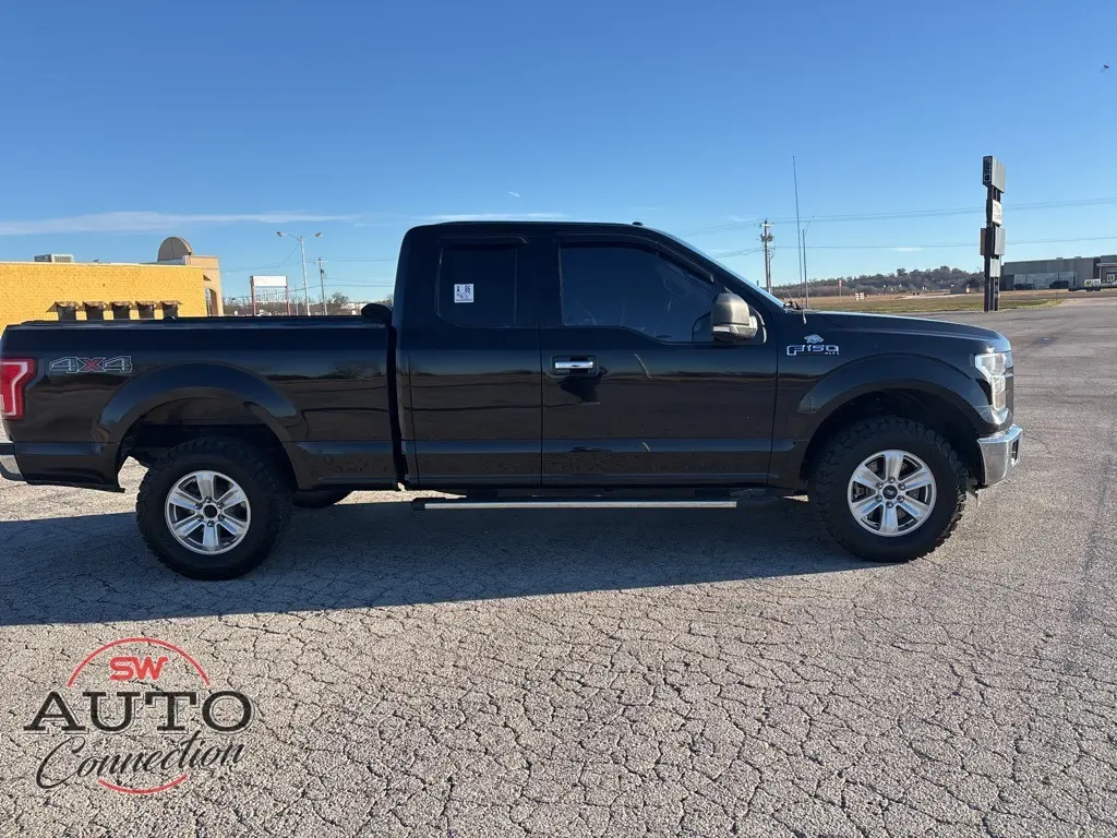 2016 Ford F-150 XLT photo 3