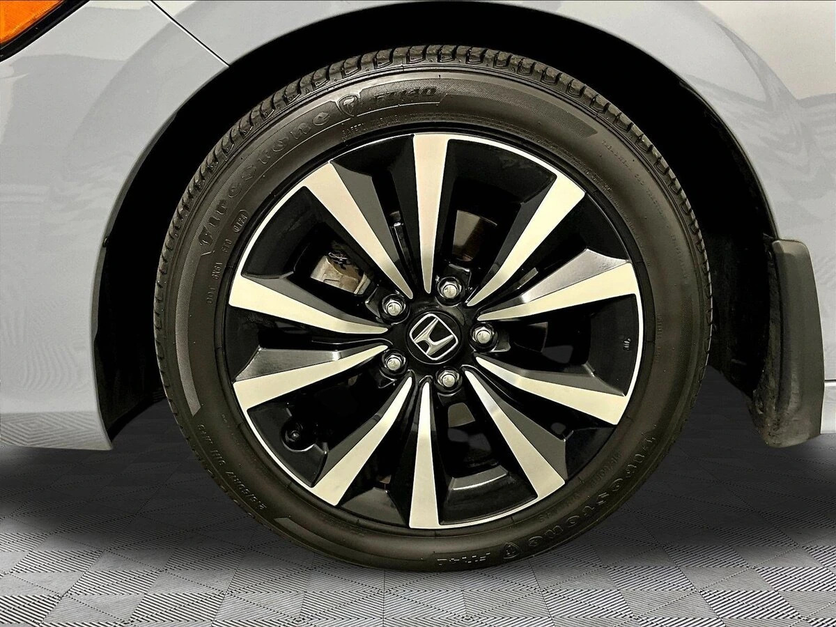 2024 Honda Civic EX - Photo 34