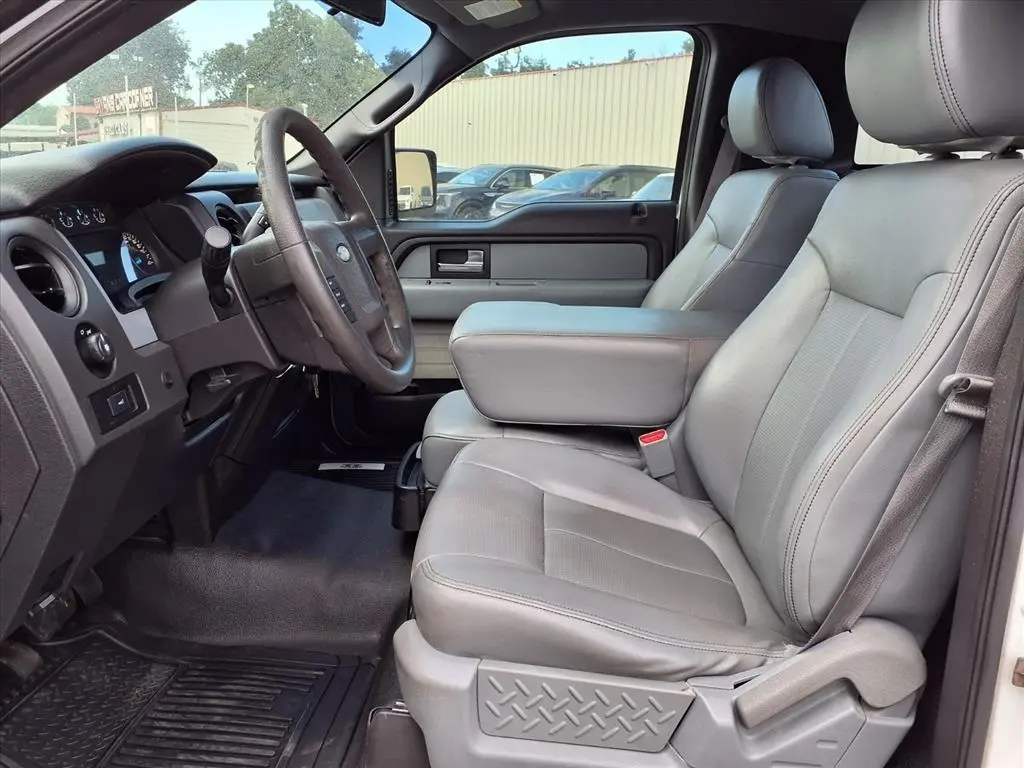 2014 Ford F-150 XL photo 12