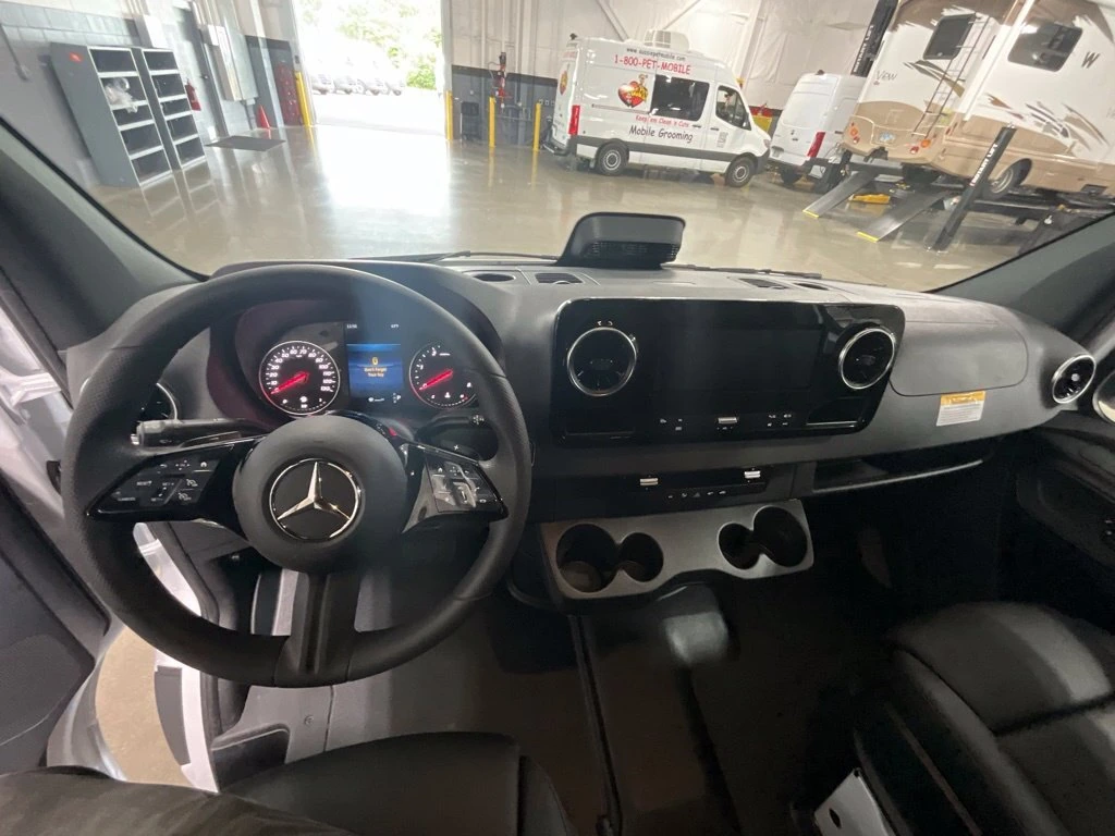 2026 Mercedes-Benz Sprinter Cargo Van Base - Photo 9