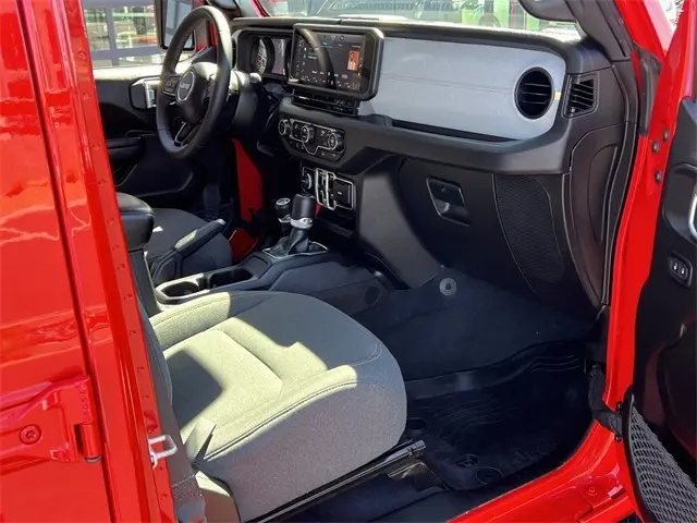 2024 Jeep Wrangler Sport S photo 22