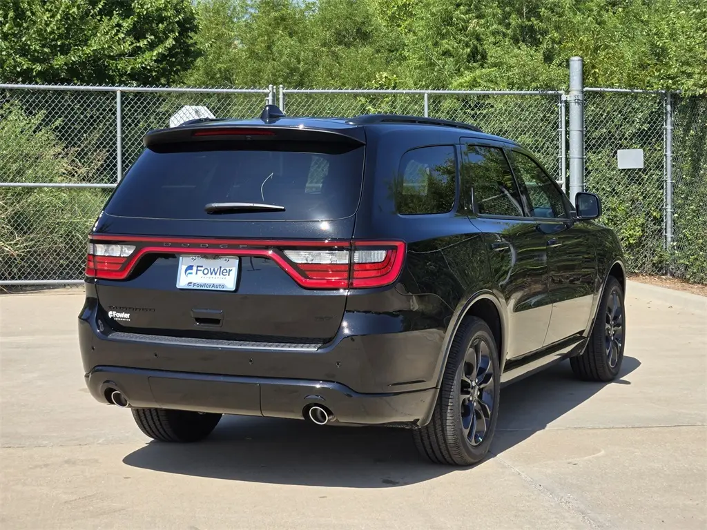 2025 Dodge Durango GT photo 4