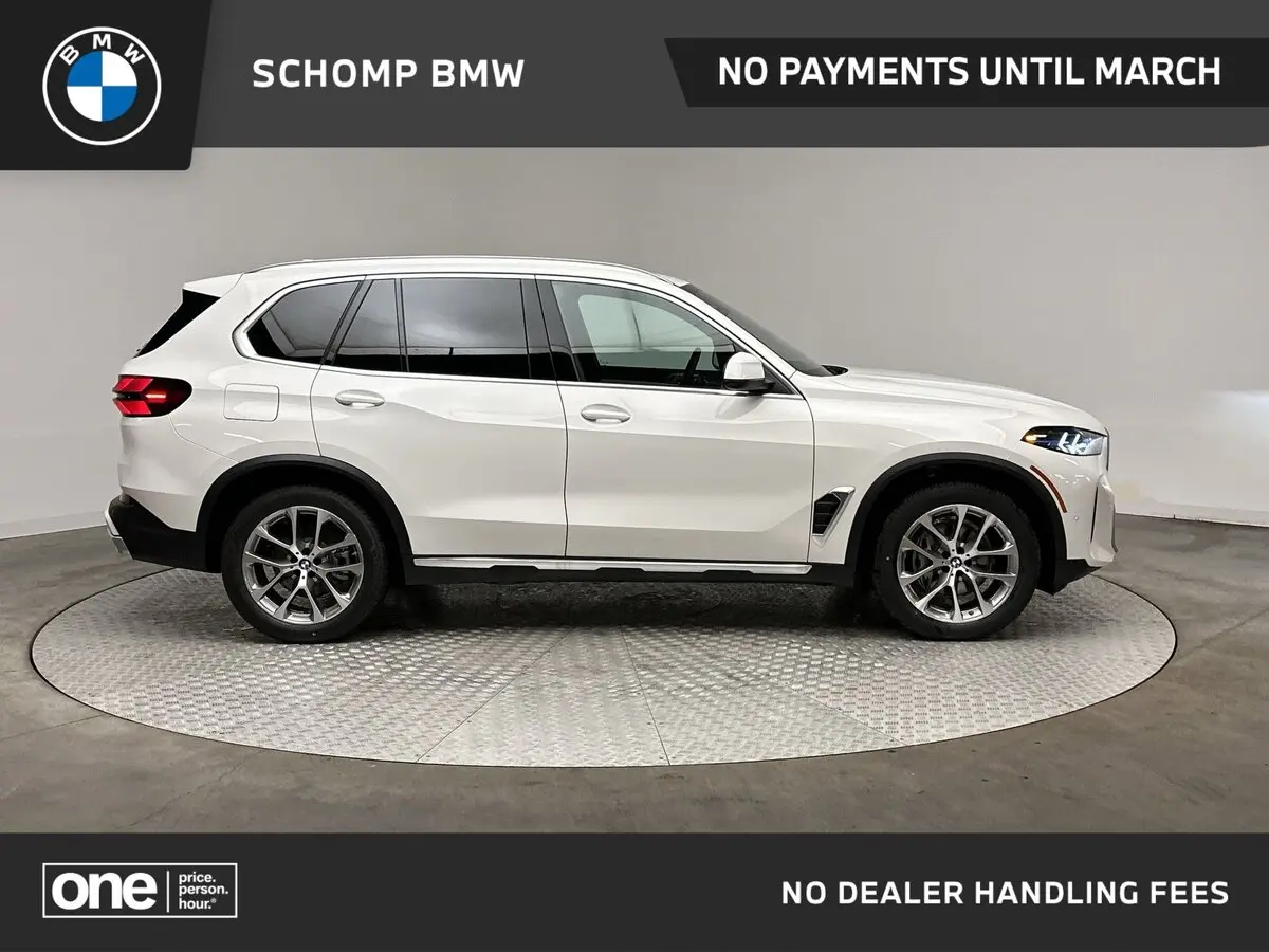 2026 BMW X5 40i's photo