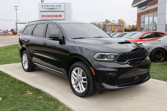 2023 Dodge Durango R/T Plus photo 3