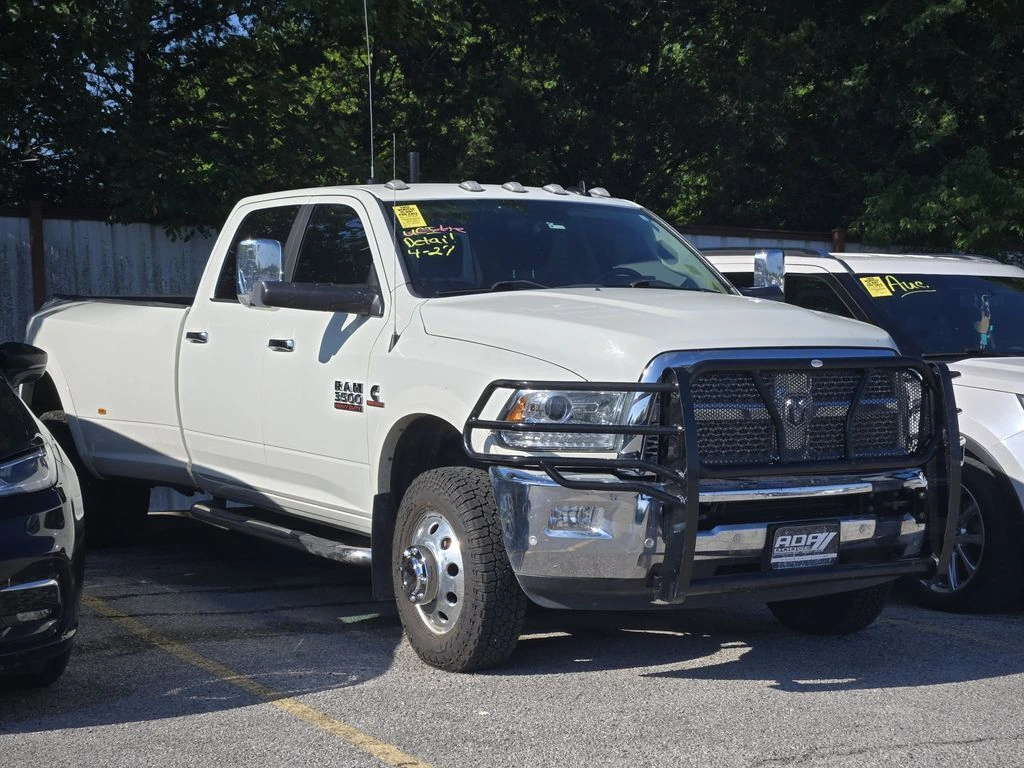 2018 RAM 3500 Laramie 4X4 Crew Cab LWB's photo