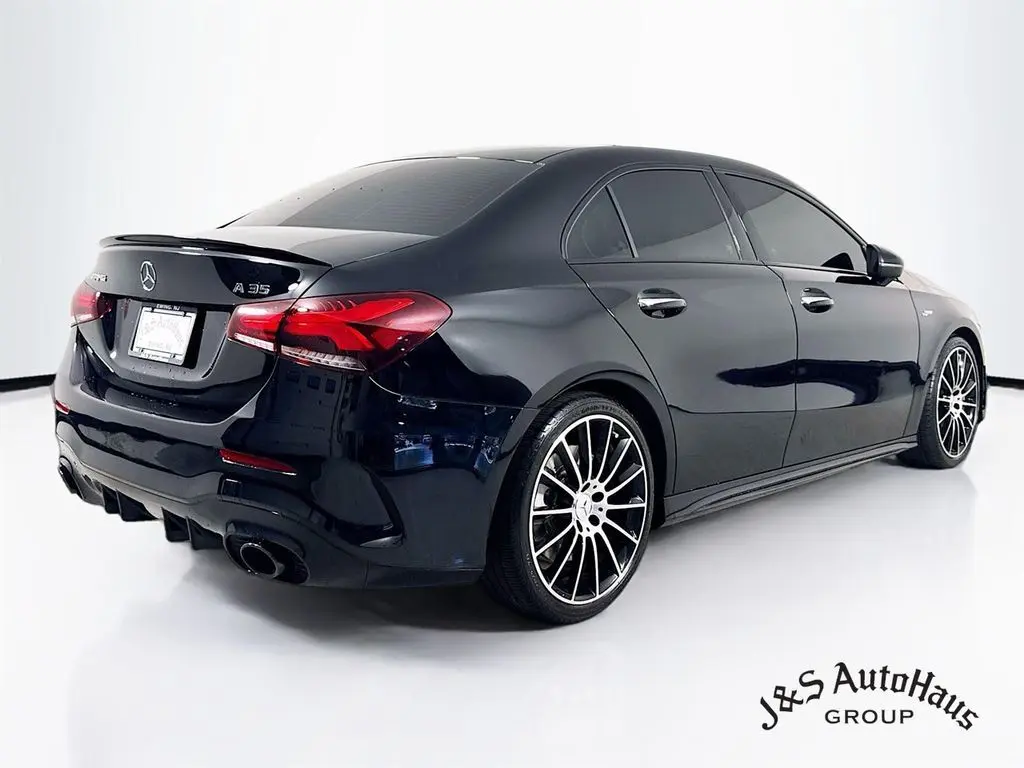 2021 Mercedes Benz A AMG 35 4MATIC photo 7