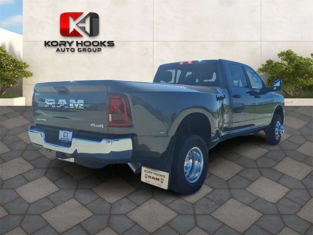 2025 Ram 3500 Lone Star photo 3