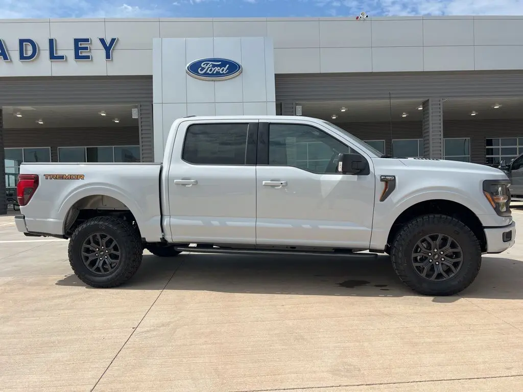 2025 Ford F-150 Tremor photo 3