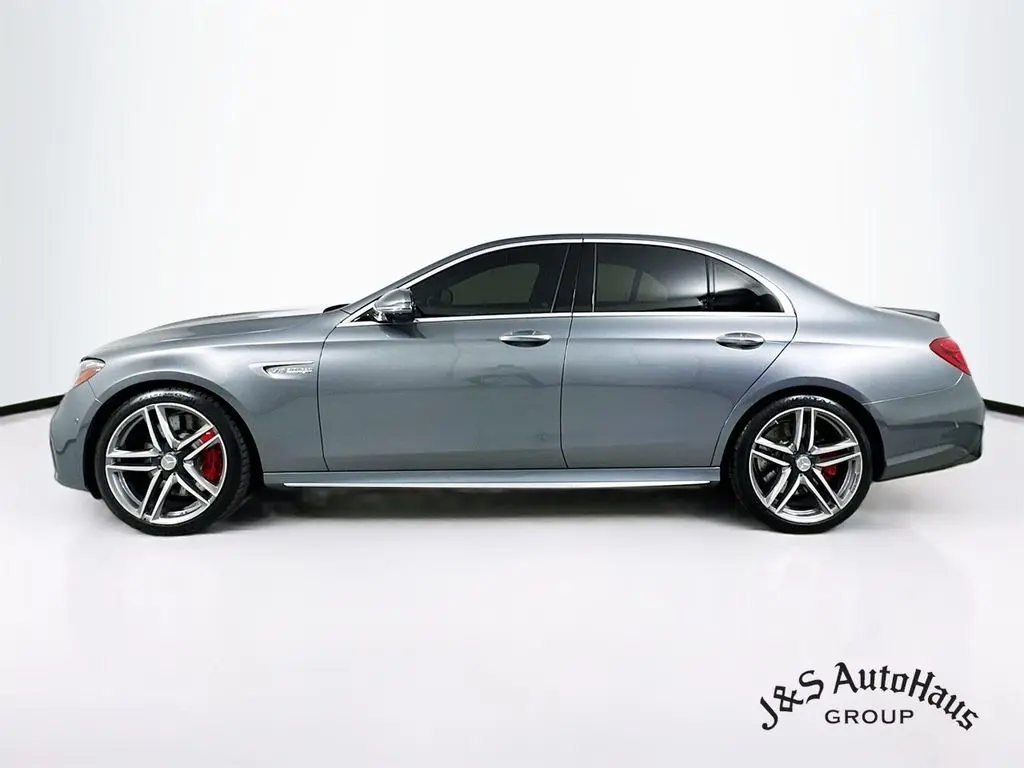 2019 Mercedes Benz E 63 S AMG 4MATIC photo 4