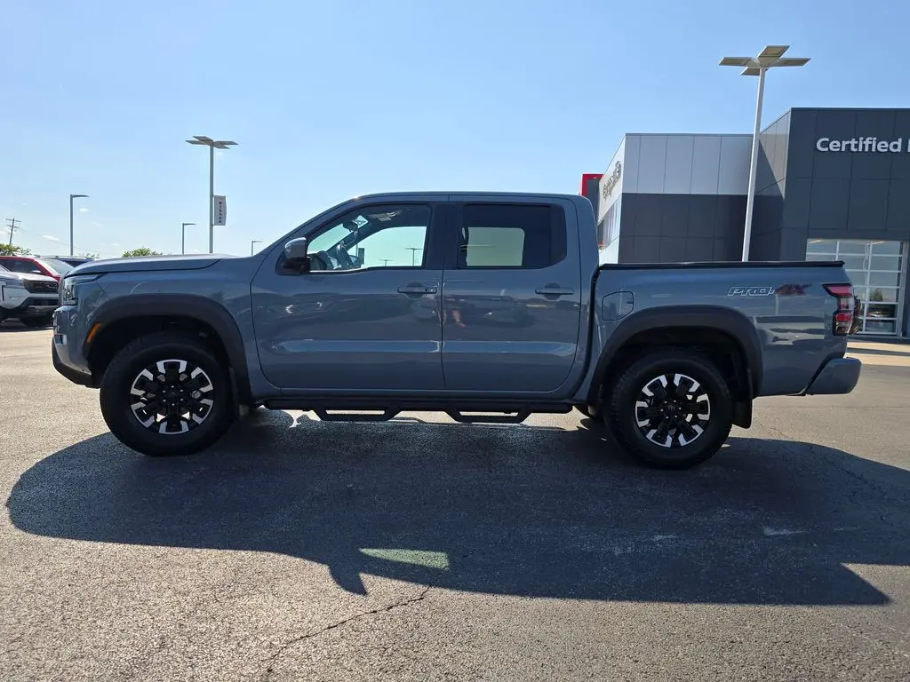 2023 Nissan Frontier PRO-4X photo 14