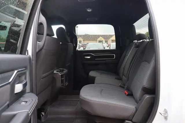 2025 Ram 2500 Big Horn photo 40