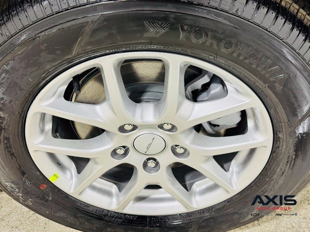 2027 Chrysler Pacifica Select - Photo 41