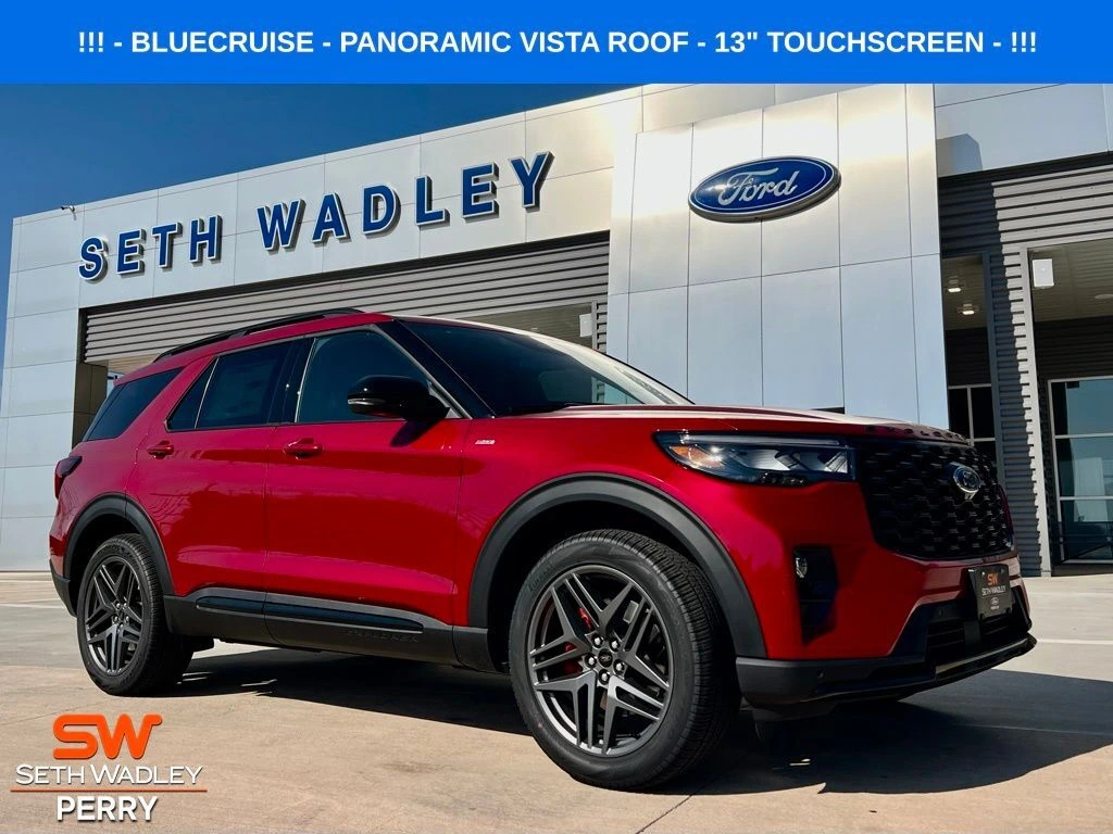 2025 Ford Explorer ST Line's photo
