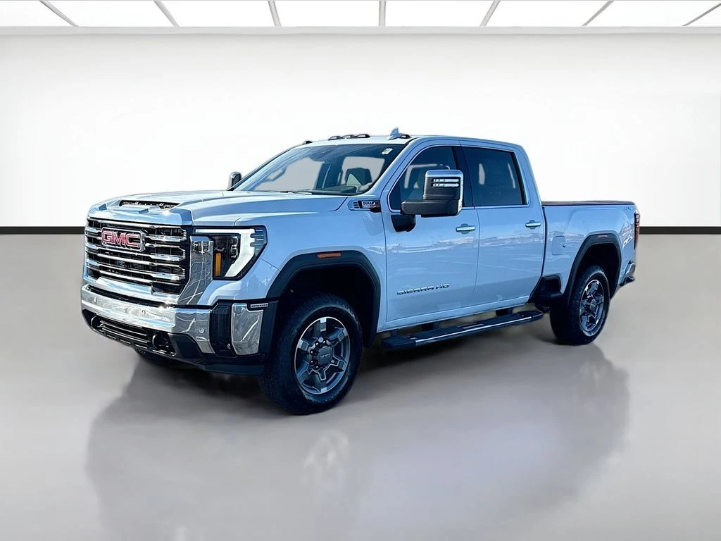 2026 GMC Sierra 4WD Crew Cab Standard Box SLT's photo