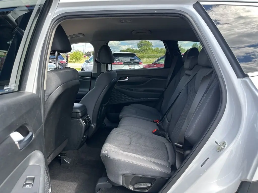 2023 Hyundai Santa Fe SEL photo 16
