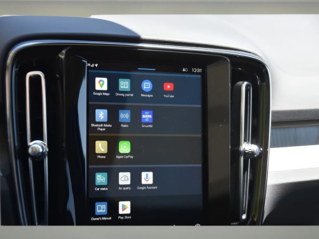 2025 Volvo - image 17