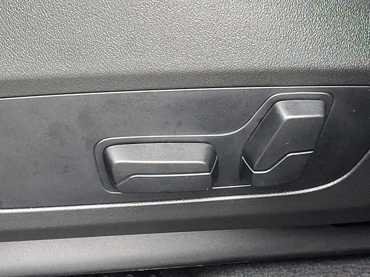 2026 BMW X2 28i - Photo 26