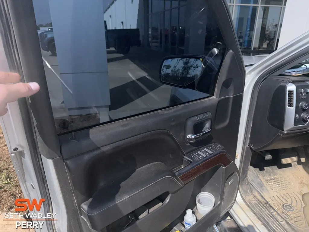 2015 Gmc Sierra 1500 SLT photo 3