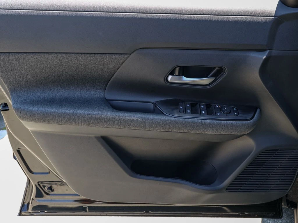 2026 Nissan KICKS SV - Photo 52