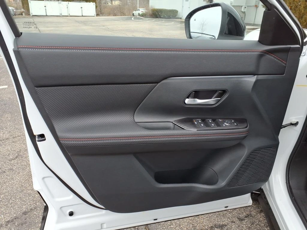 2026 Nissan KICKS SR AWD - Photo 11