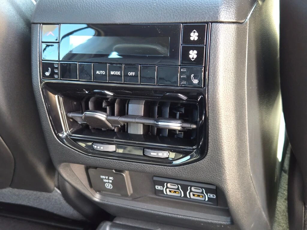 2025 Jeep Grand Cherokee L Limited - Photo 12