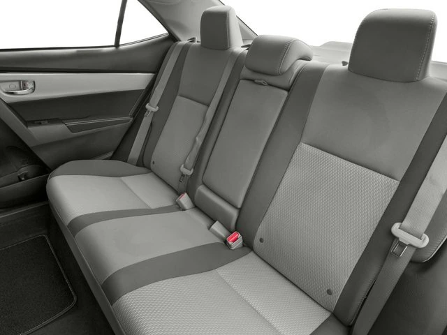 2017 Toyota Corolla LE - Photo 14