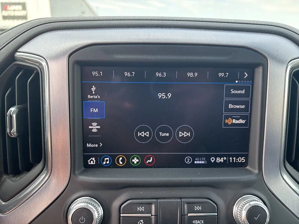 2020 Gmc Sierra SLE photo 28