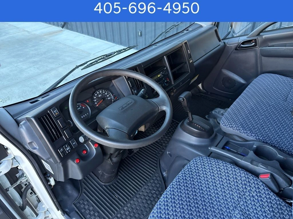 2024 Isuzu NPR - image 15