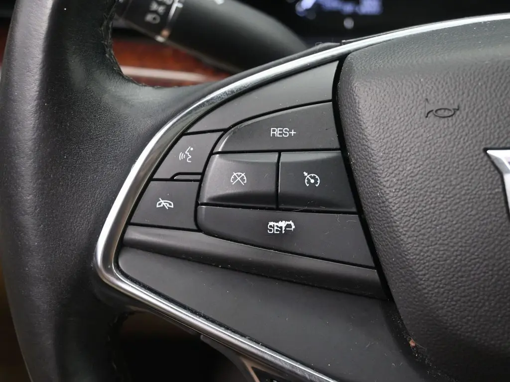 2018 Cadillac XT5 Premium Luxury photo 11
